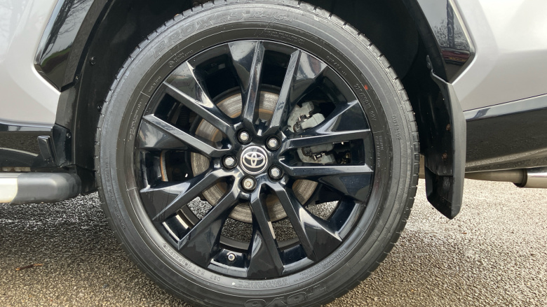 Toyota RAV4 2.5 VVT-i Hybrid Dynamic 5dr CVT 2WD Hybrid Estate